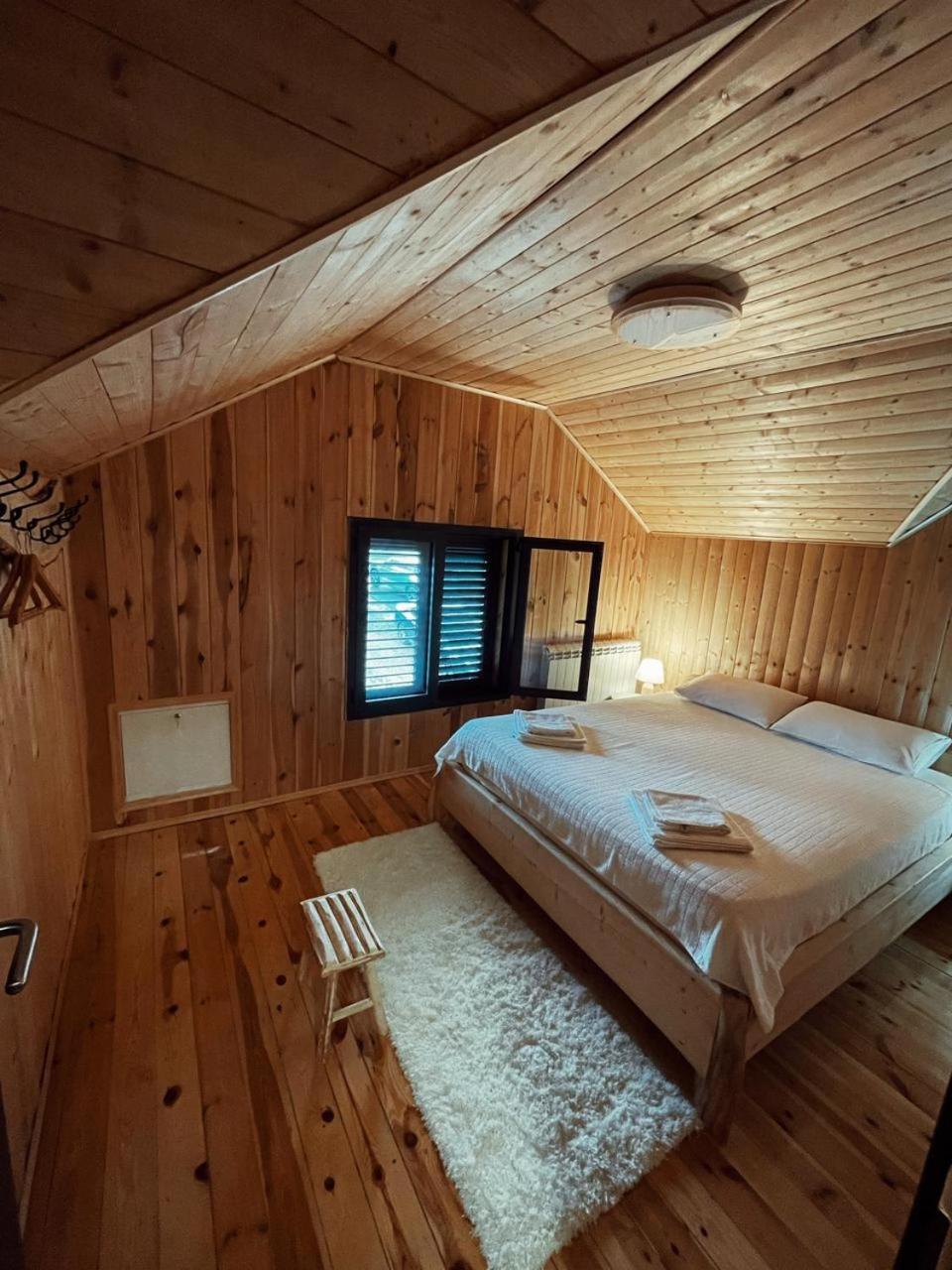 Tea Durmitor Brvnara Zabljak (Zabljak)
