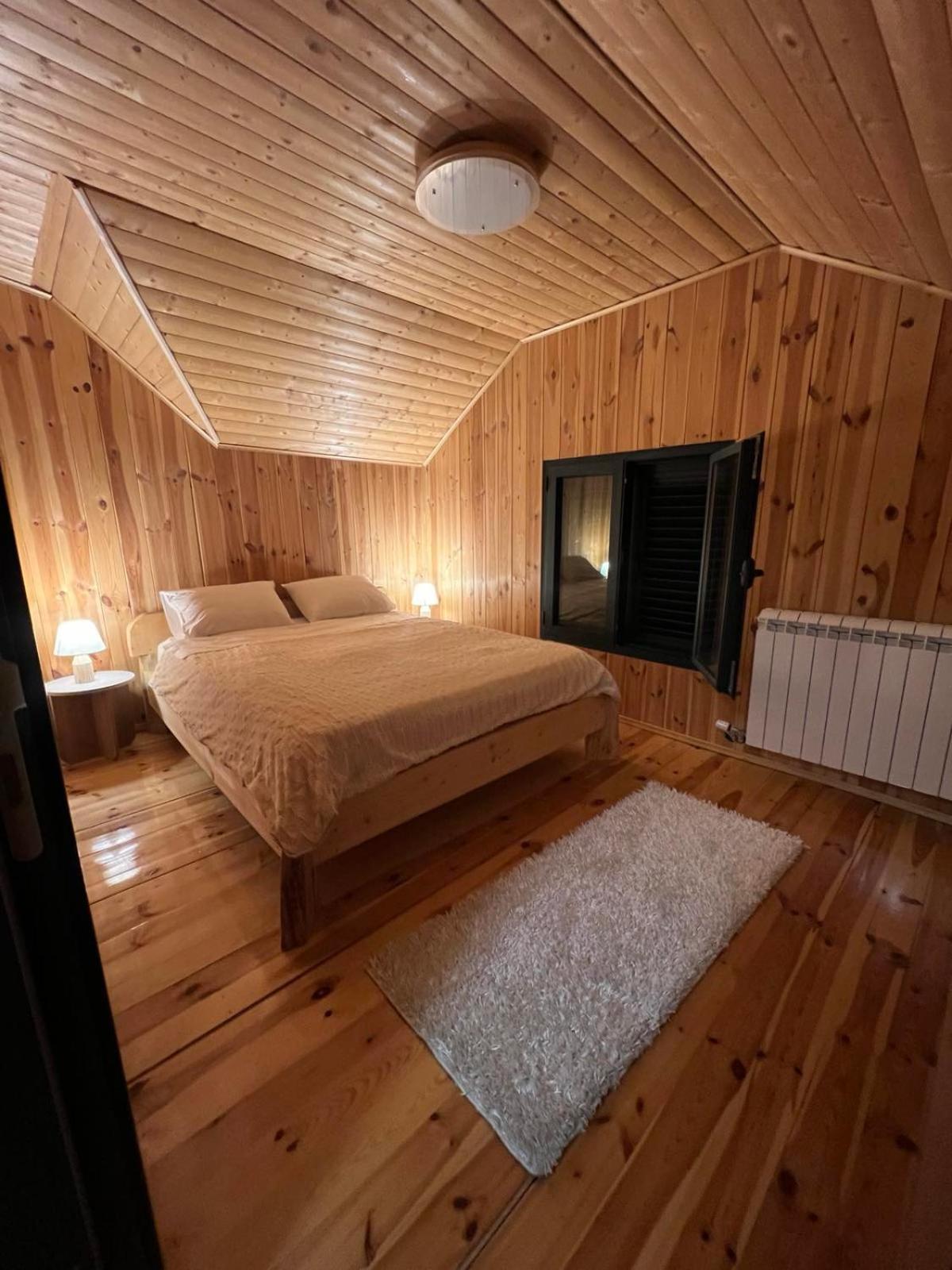Tea Durmitor Chalet